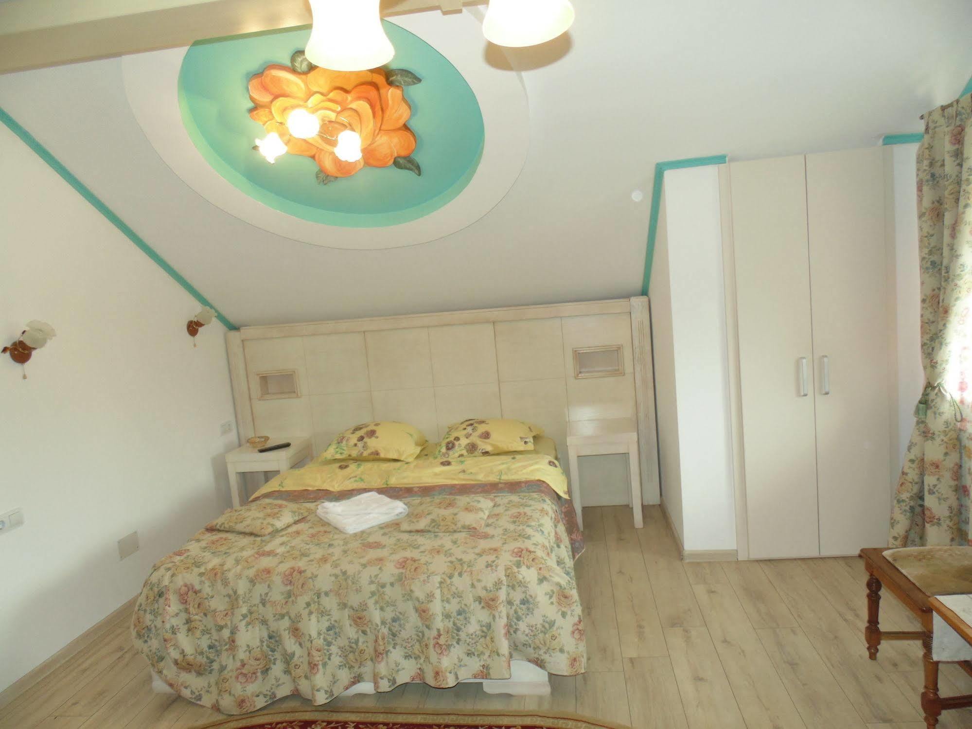 Leaganul Bucovinei Guest House Suceava Bagian luar foto