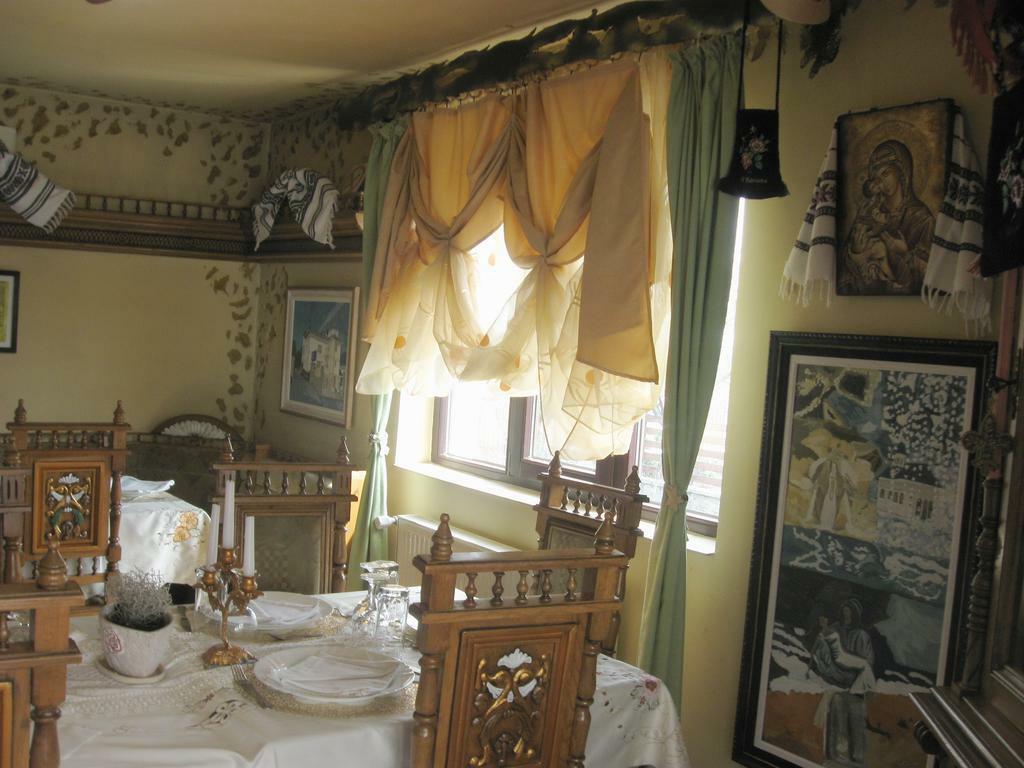 Leaganul Bucovinei Guest House Suceava Bagian luar foto