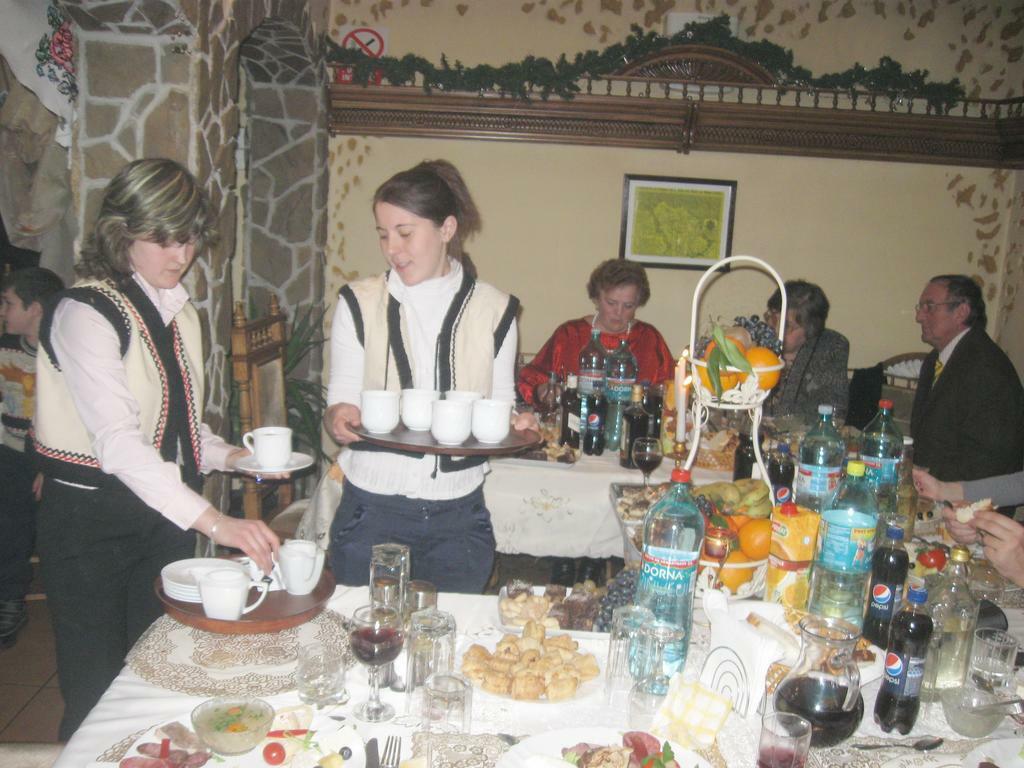 Leaganul Bucovinei Guest House Suceava Bagian luar foto